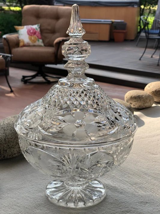 Beautiful Vintage American Brilliant Cut Crystal Pedestal Candy Dish Bowl Lid with Finnial ABCG 11”